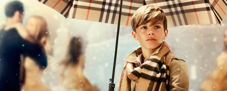 Romeo Beckham para Burberry