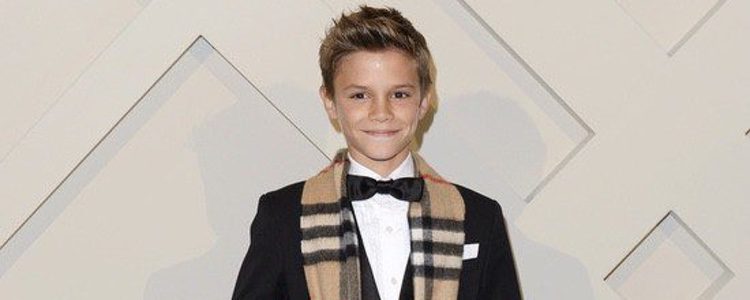 Romeo Beckham es imagen de Burberry