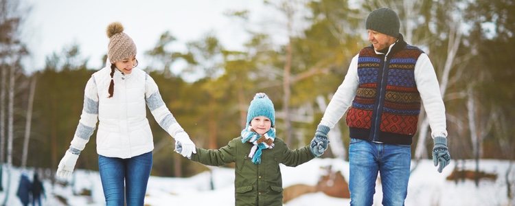 Patinar sobre hielo es el plan perfecto para pasar un día en familia