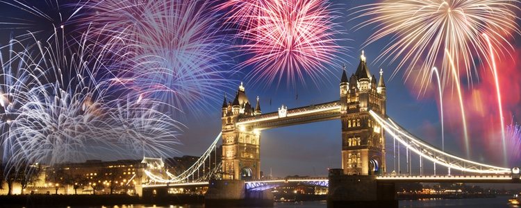 El espectáculo de fuegos artificiales es ya una tradición en Londres