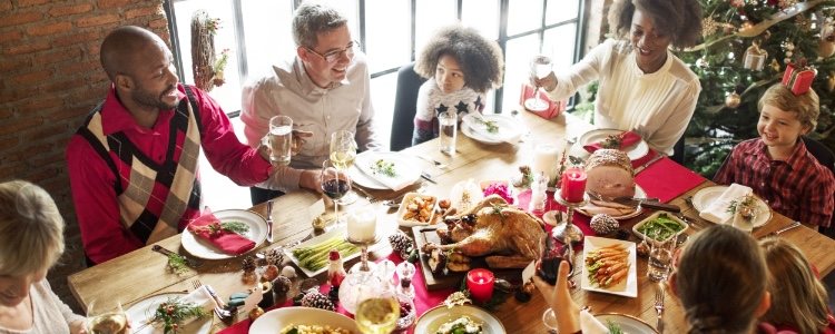 Hay que tener cuidado y moderarse en todas las comidas de Navidad