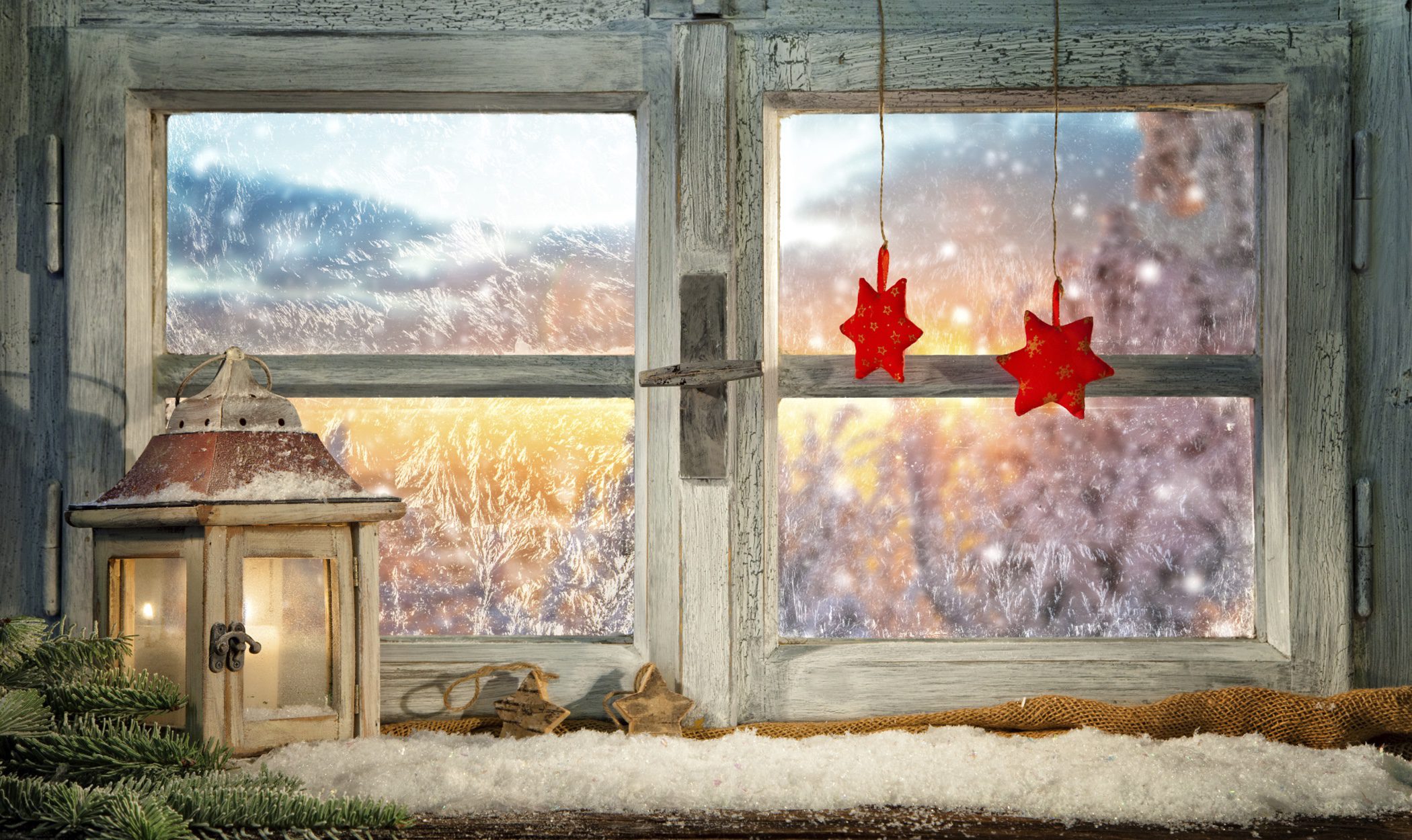 Decoración navideña: ¿con qué adornar las ventanas?