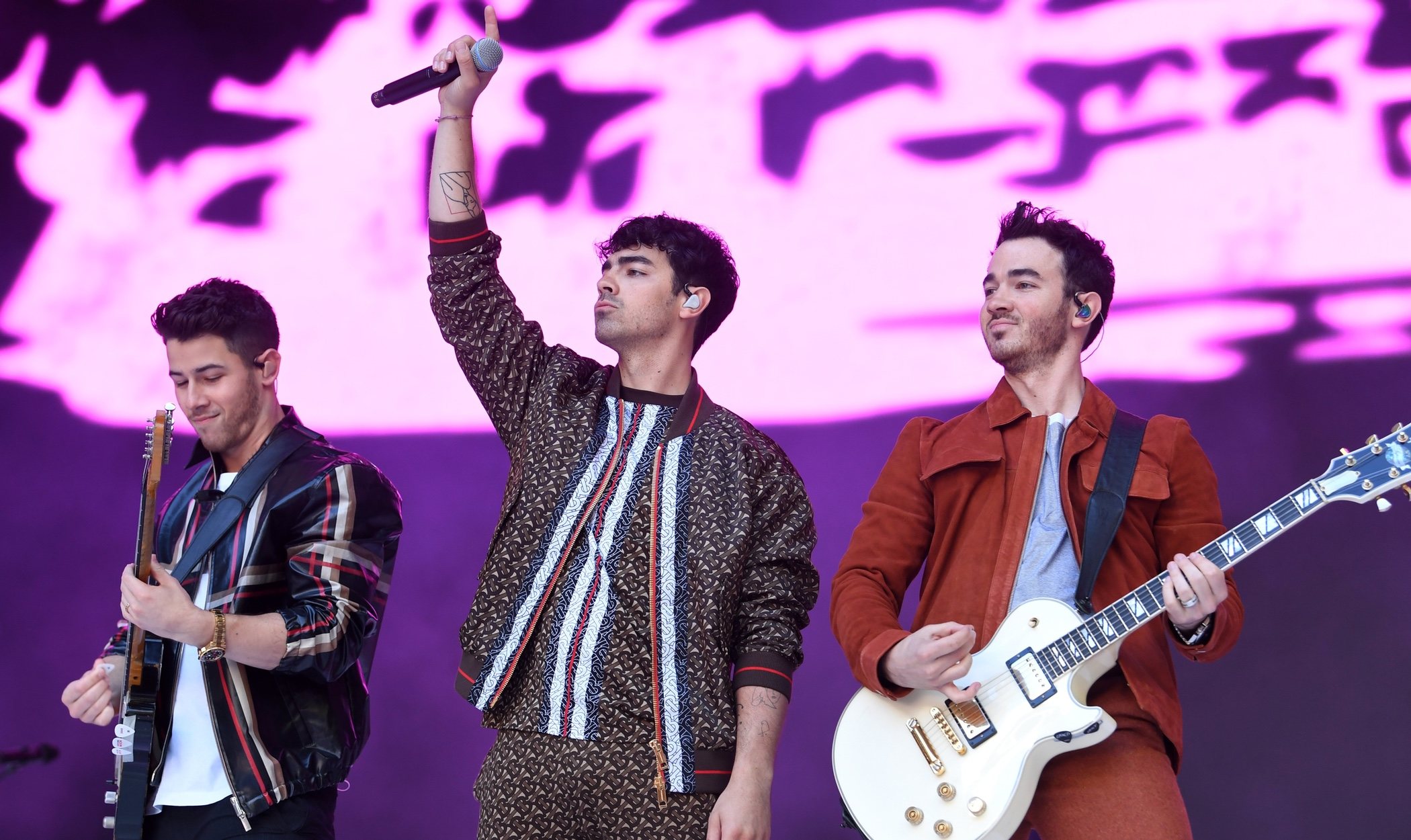 'Like It's Christmas', el villancico de los Jonas Brothers