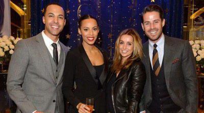 Jamie y Louise Redknapp y Rochelle y Marvin Humes, imagen de la Navidad de Pandora