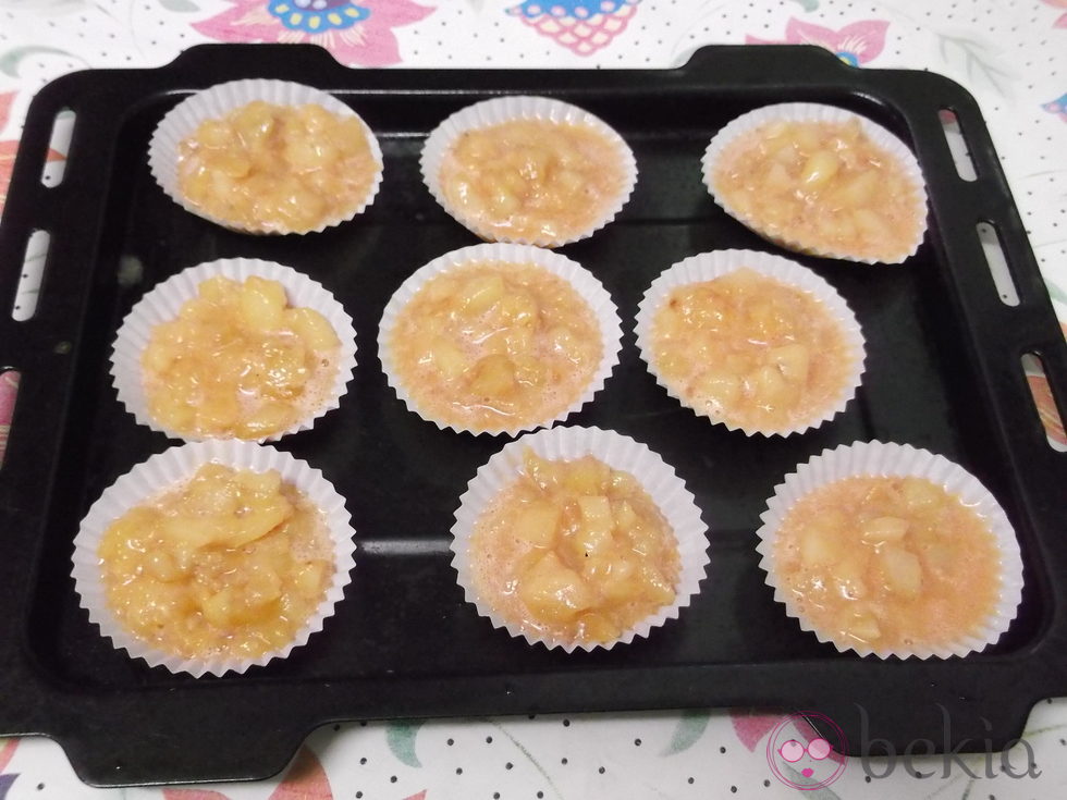 Muffins de tortilla de patata antes de hornearlos