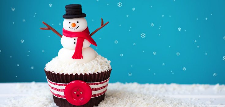 Cupcake decorado con un muñeco de nieve