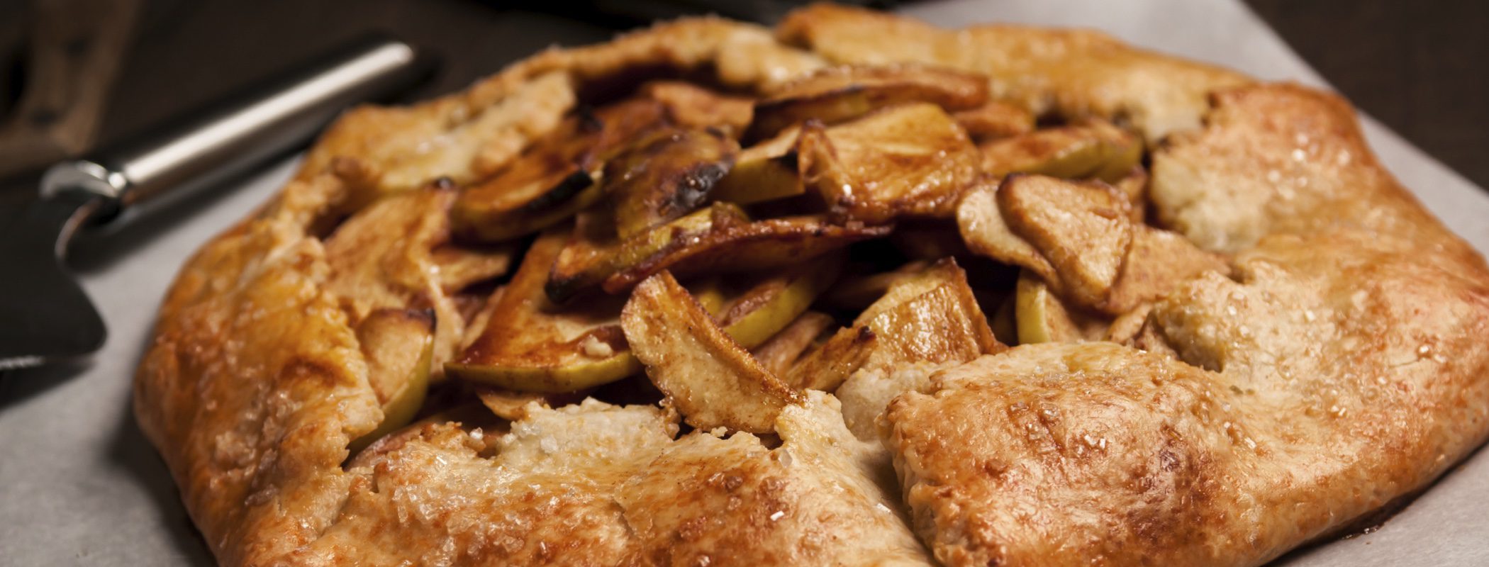 Receta de pastel de manzana con mantequilla salada